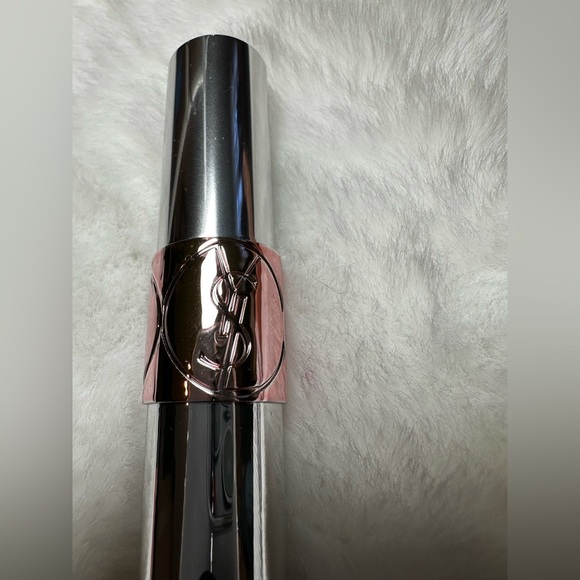 Yves Saint Laurent Other - Yves Saint Laurent pink peaches Lipstick